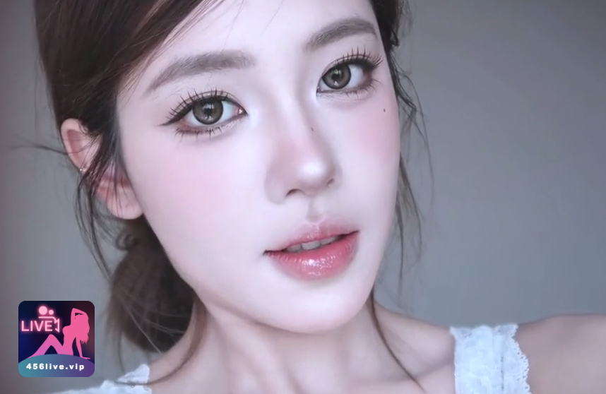 Bạc Bắc 2 Bạc Bắc Idol Live Quyến Rũ Khoe Cận Gương Mặt Trắng Mịn Màng 2