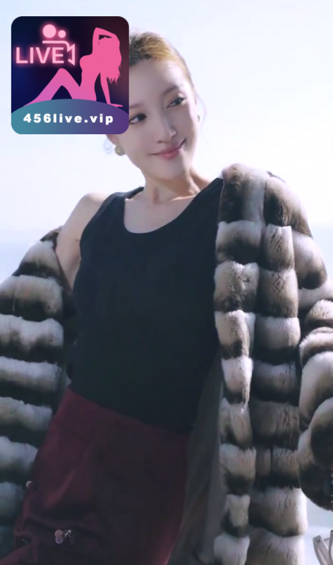 Idol Hàm Giáp Dễ Thương Xinh Đẹp Ngọt Ngào Chào Các Anh Trai Đẹp 4